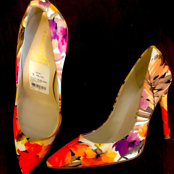 Ivanka Trump Shoes - Beautiful Ivanka Trump Pumps
